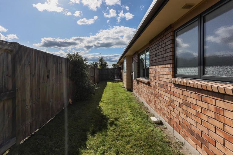 Photo of property in 20 Frame Place, Owhata, Rotorua, 3010