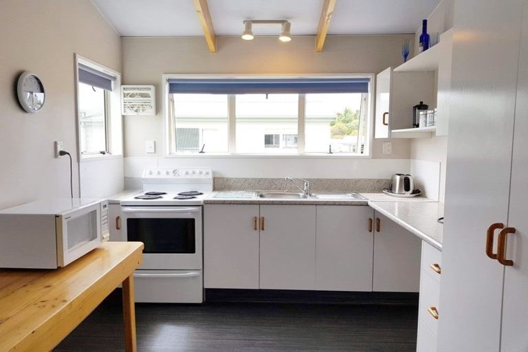 Photo of property in 16 O'neill Place, Lake Tekapo, 7999