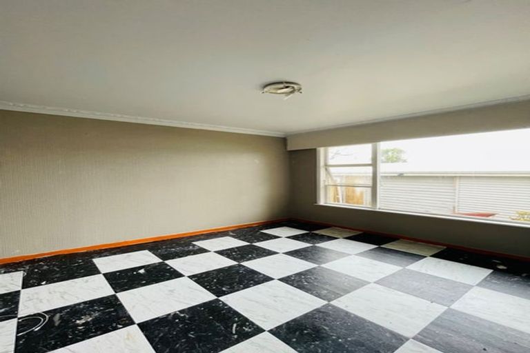 Photo of property in 80a Glengarry Road, Glen Eden, Auckland, 0602