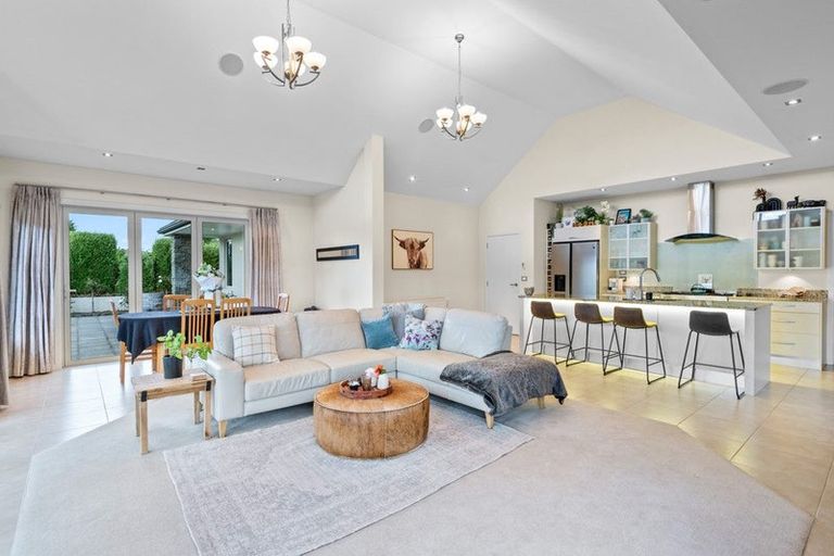 Photo of property in 45 Spence Avenue, Otatara, Invercargill, 9879