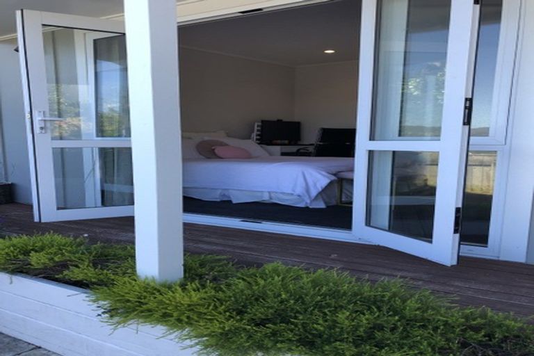 Photo of property in 61a Townsend Road, Miramar, Wellington, 6022