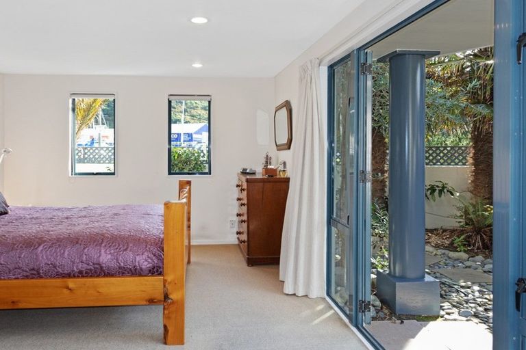 Photo of property in 9/45 Beach Road, Waikawa, Picton, 7220