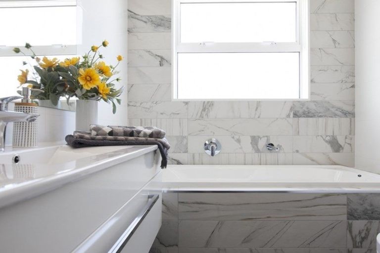 Photo of property in 117 Karepiro Drive, Stanmore Bay, Whangaparaoa, 0932