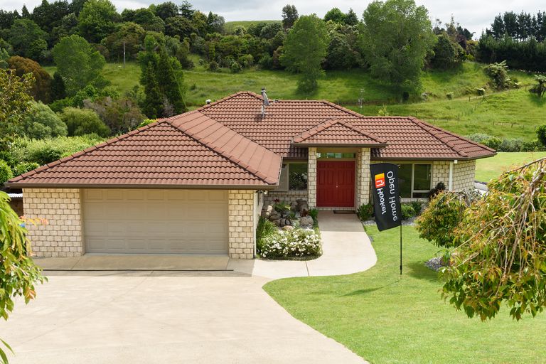 Photo of property in 21 Roger Guy Place, Welcome Bay, Tauranga, 3175