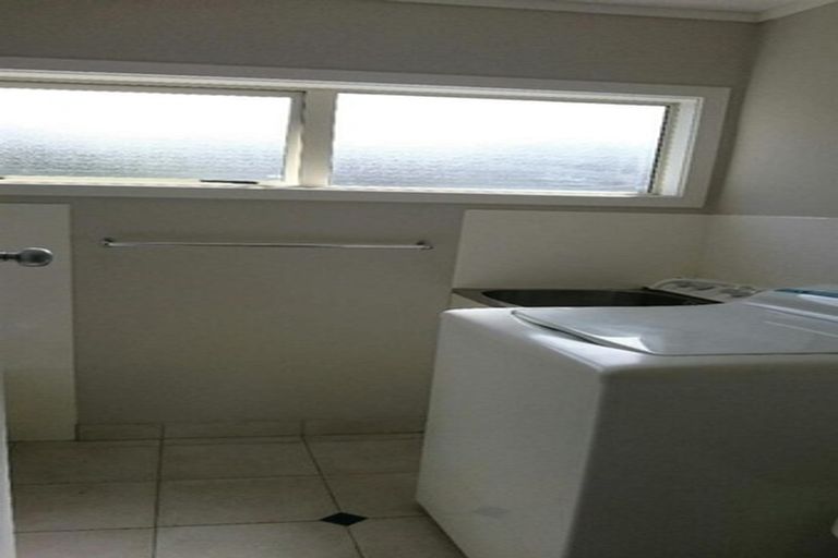 Photo of property in 45 Maugham Drive, Bucklands Beach, Auckland, 2014