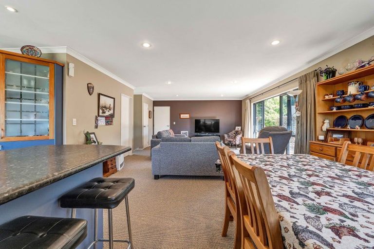 Photo of property in 30 Moulton Street, Moturoa, New Plymouth, 4310