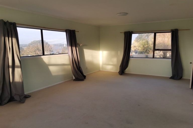 Photo of property in 49 West Coast Road, Glen Eden, Auckland, 0602