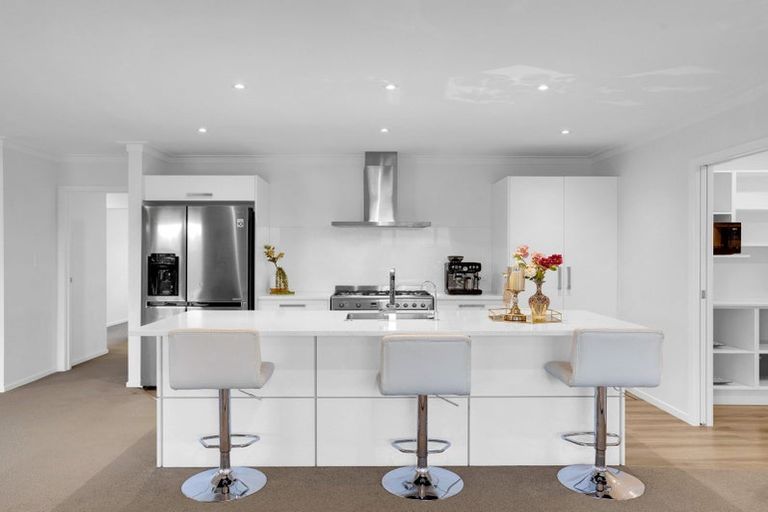 Photo of property in 13 Roy Hilton Drive, Flagstaff, Hamilton, 3210