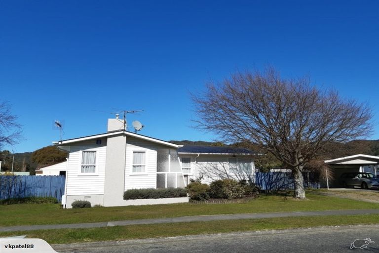 Photo of property in 1 Momona Street, Wainuiomata, Lower Hutt, 5014