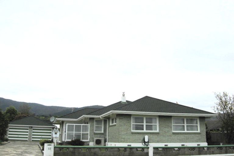 Photo of property in 15 Marlowe Street, Stoke, Nelson, 7011