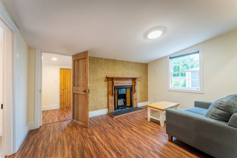 Photo of property in 136 Talbot Street, Geraldine, 7930