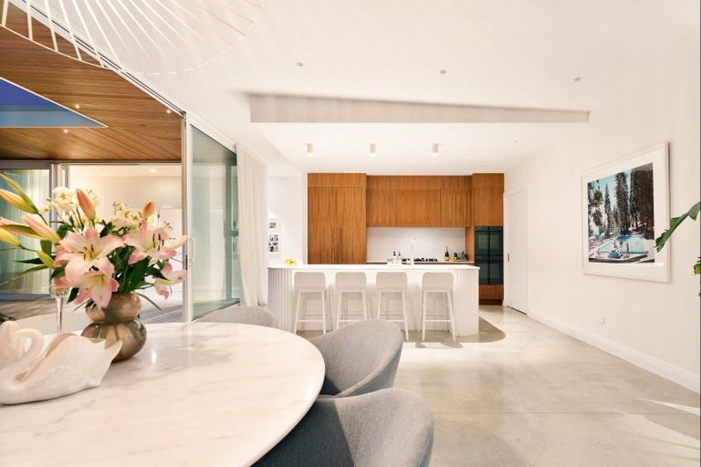 Photo of property in 11 Shearwater Lane, Point Wells, 0986