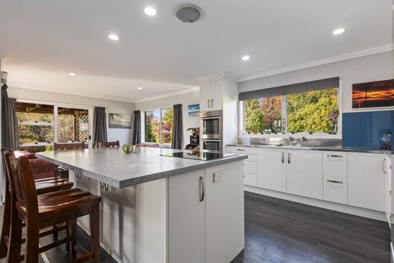 Photo of property in 840 Makerua Road, Tokomaru, Palmerston North, 4474