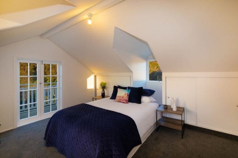 Photo of property in 148 Dyers Pass Road, Cashmere, Christchurch, 8022