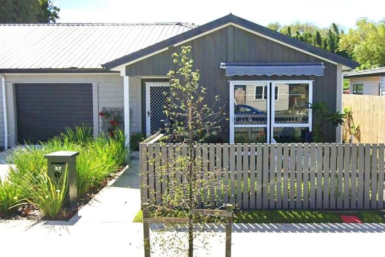 Photo of property in 37 Harore Road, Takanini, 2112