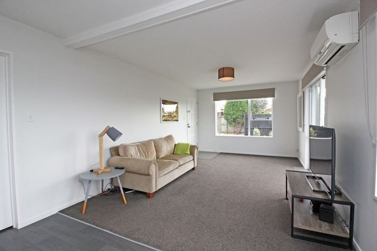 Photo of property in 1/50 Hei Hei Road, Hei Hei, Christchurch, 8042