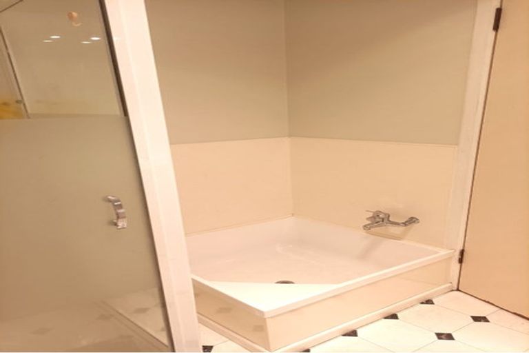 Photo of property in 4 Grand Drive, Remuera, Auckland, 1050