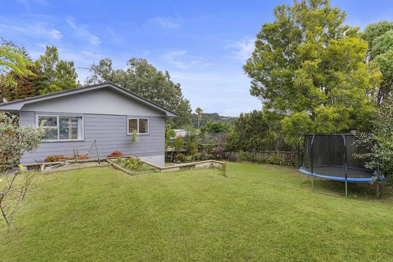Photo of property in 25 Cantina Avenue, Bayview, Auckland, 0629