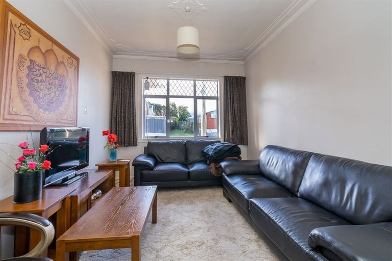 Photo of property in 4 Forbes Street, Balaclava, Dunedin, 9011