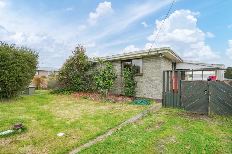 Photo of property in 38 Enniskillen Street, Clifton, Invercargill, 9812
