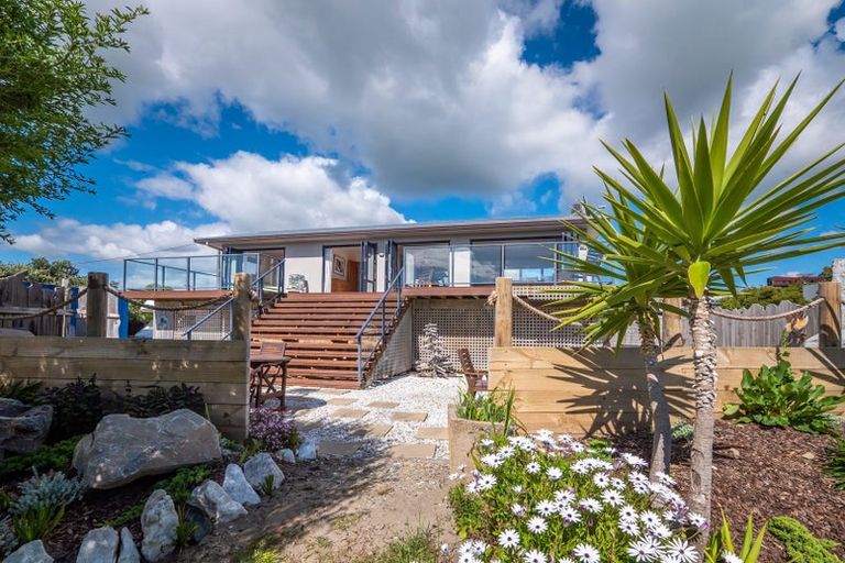 Photo of property in 9 Tait Street, Ruby Bay, Mapua, 7005