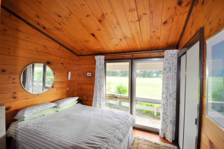 Photo of property in 19 Winderton Way, Pauanui, Hikuai, 3579