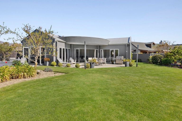 Photo of property in 9 Quartz Lane, Mount Pisa, Cromwell, 9383