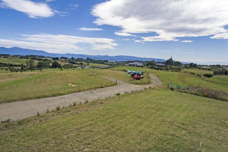 Photo of property in 11 Pippin Lane, Ruby Bay, Upper Moutere, 7173