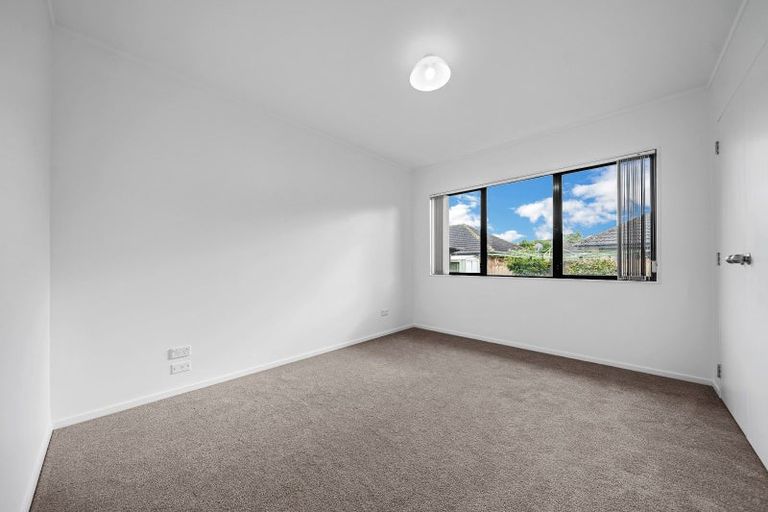 Photo of property in 20b Airfield Road, Takanini, 2112