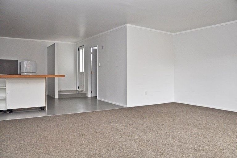 Photo of property in 11 Coralsea Way, Arkles Bay, Whangaparaoa, 0932