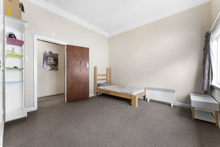 Photo of property in 298 Ruahine Street, Terrace End, Palmerston North, 4410