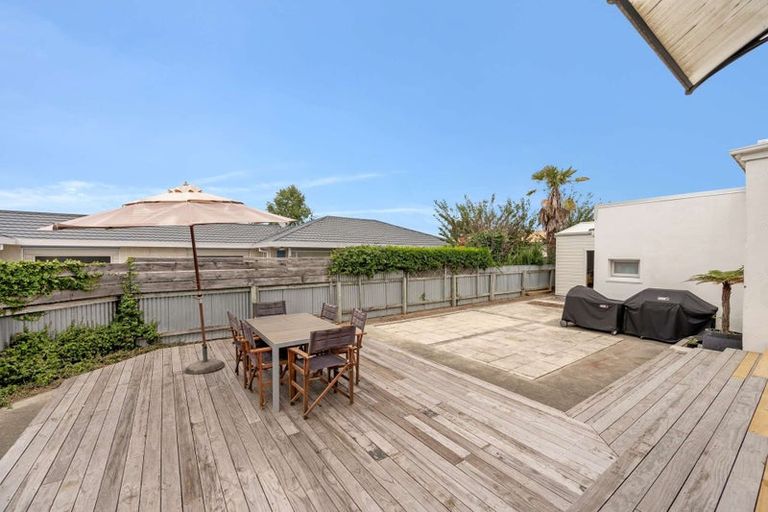 Photo of property in 12 Moeller Street, Taradale, Napier, 4112