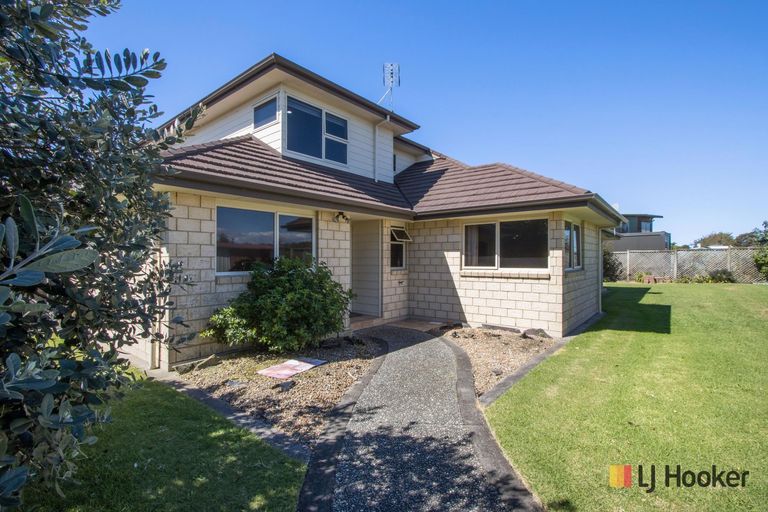 Photo of property in 23 Athenree Heights, Athenree, Katikati, 3177