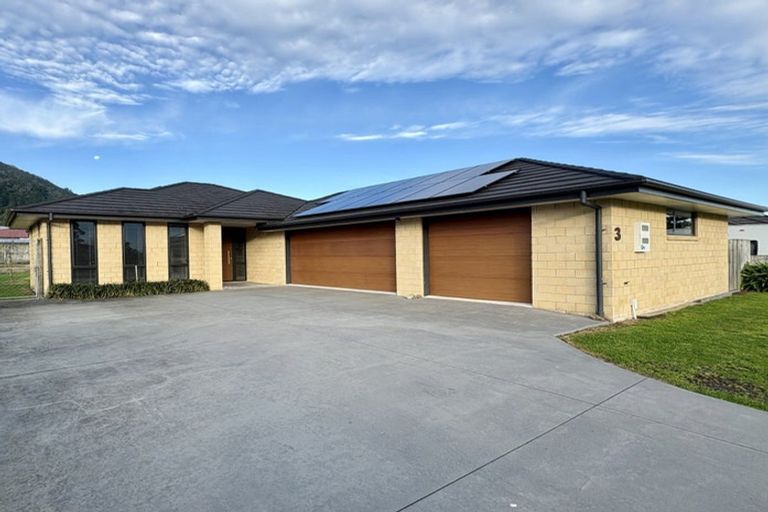 Photo of property in 3 Millar Street, Te Aroha, 3320