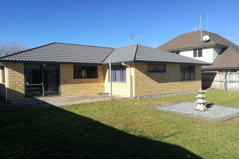 Photo of property in 3 Woodgreen Way, Hamilton East, Hamilton, 3216