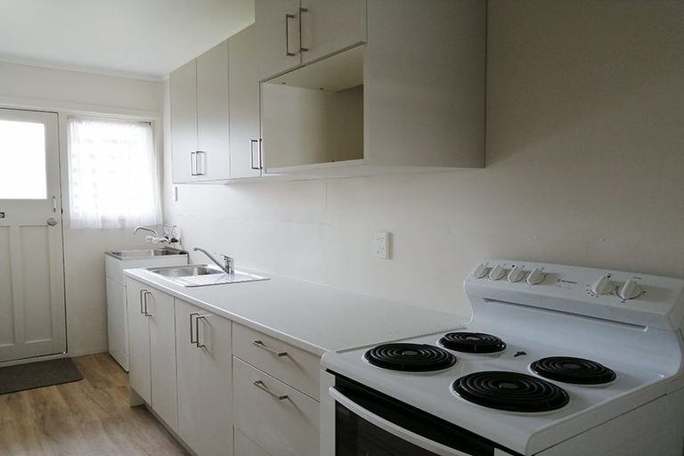 Photo of property in 2/116 Packe Street, Edgeware, Christchurch, 8013