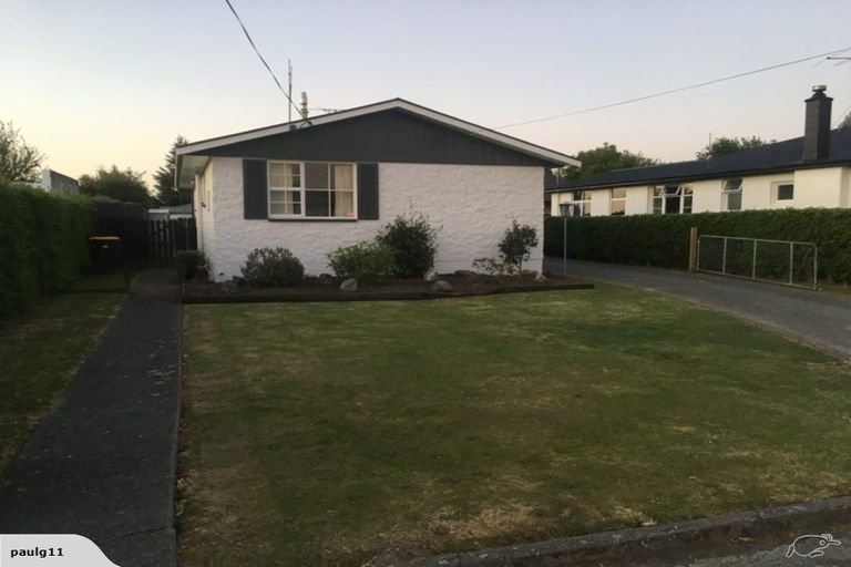 Photo of property in 60 Mcmurdo Street, Tinwald, Ashburton, 7700
