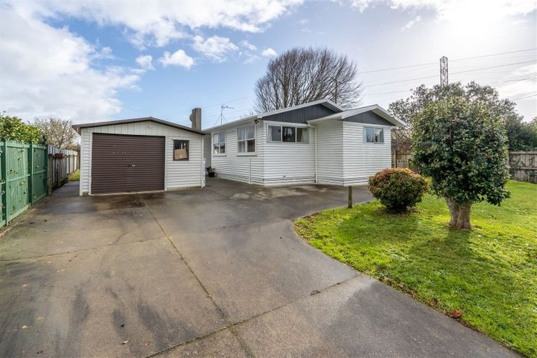 Photo of property in 35 Sheridan Street, Silverdale, Hamilton, 3216