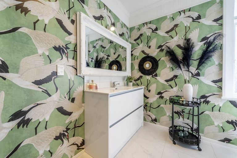 Photo of property in 12 Roslyn Terrace, West End, Timaru, 7910