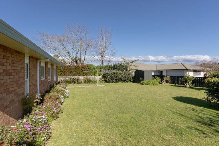 Photo of property in 5 Links View Drive, Omokoroa, 3114