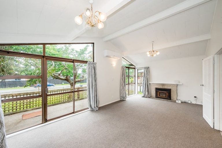 Photo of property in 83 Donovan Road, Paraparaumu Beach, Paraparaumu, 5032