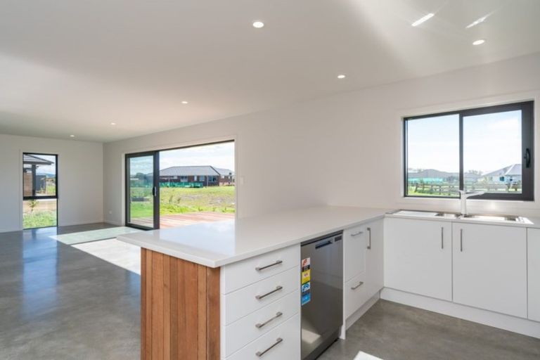 Photo of property in 16 Digby Place, Waipu, 0510