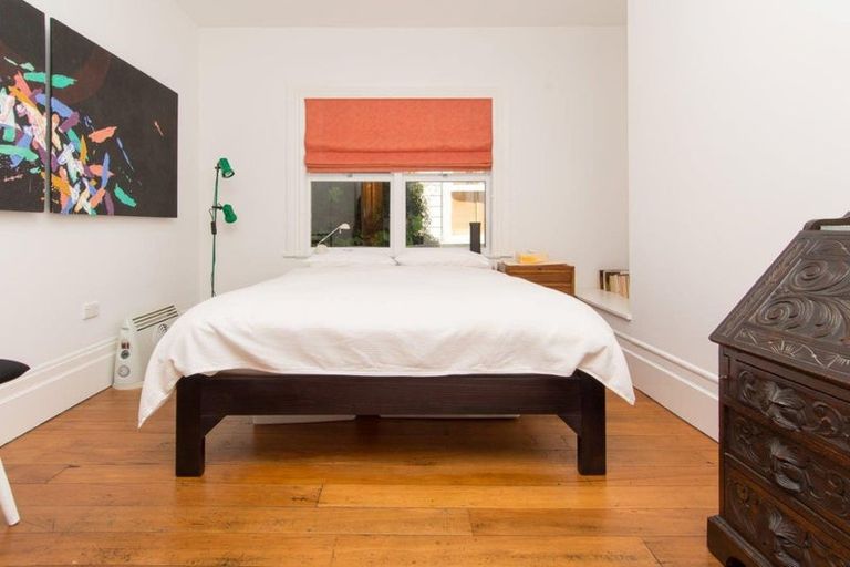 Photo of property in 161 Collingwood Street, Nelson, 7010