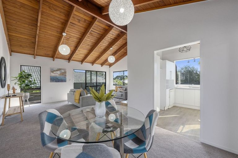 Photo of property in 12a Croydon Road, New Lynn, Auckland, 0600