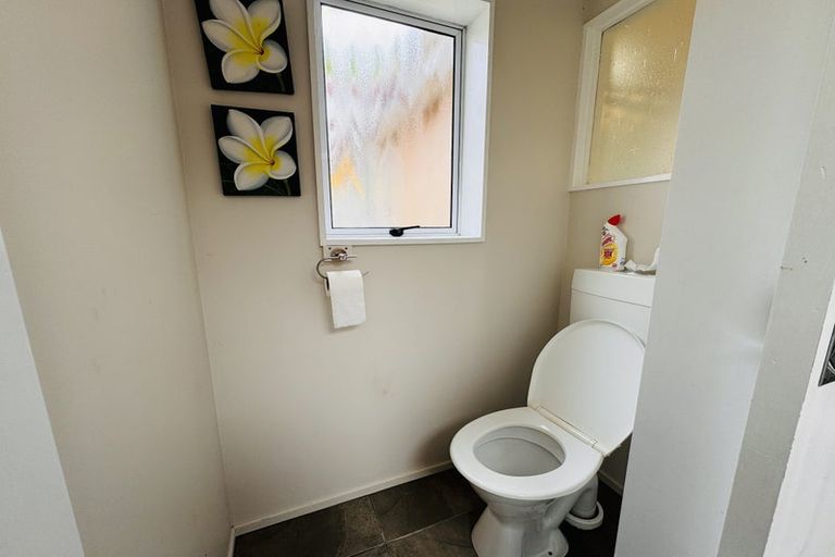 Photo of property in 138 Atawhai Road, Fitzherbert, Palmerston North, 4410