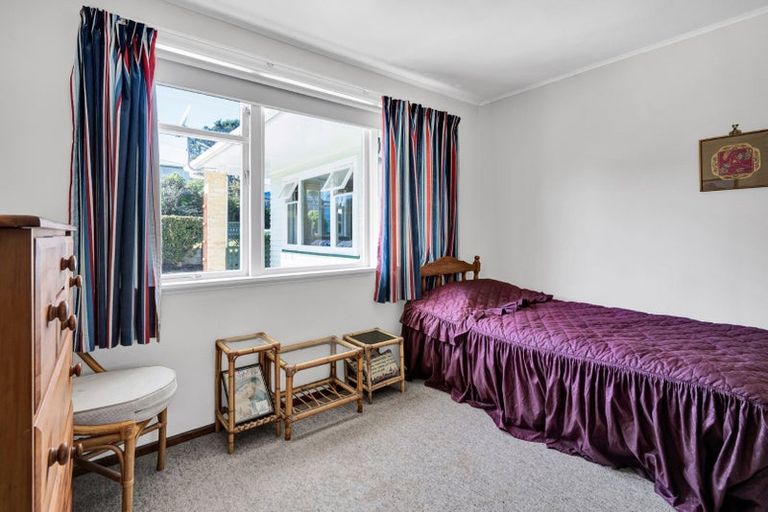 Photo of property in 99 Clawton Street, Westown, New Plymouth, 4310