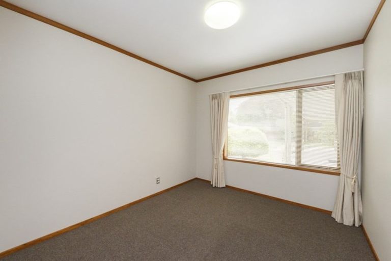 Photo of property in 37 East Street, Terrace End, Palmerston North, 4410