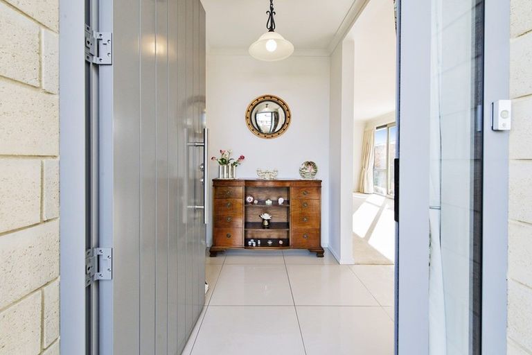 Photo of property in 39 Chandler Way, Rolleston, 7615