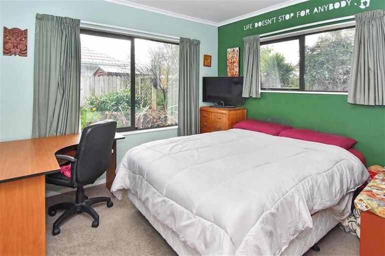 Photo of property in 59 Frank Nobilo Drive, Golflands, Auckland, 2013