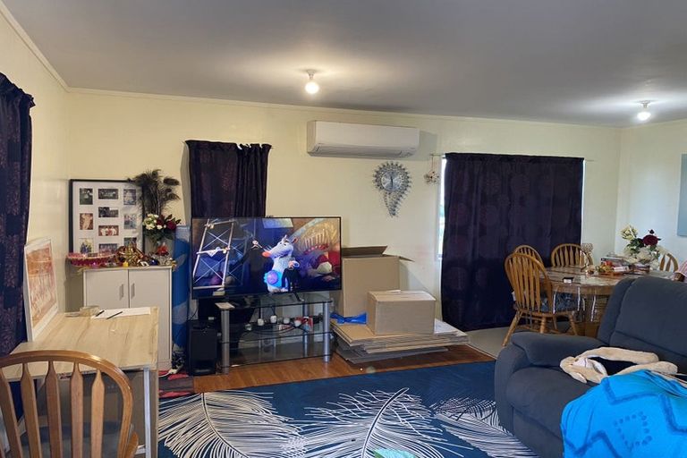 Photo of property in 3 Constance Place, Clover Park, Auckland, 2019